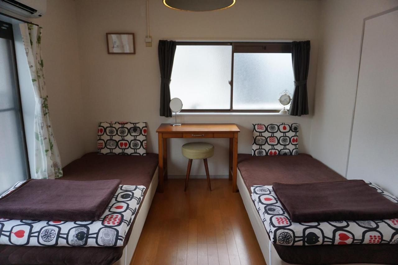 Guesthouse Ten-Roku - Female Only Osaka Exterior photo